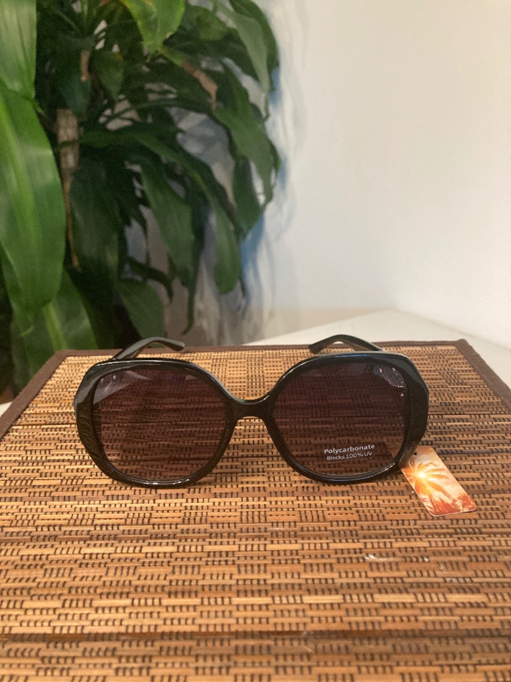 Oversized Round Chain-Link Temple Sunglasses (MP25543AP)